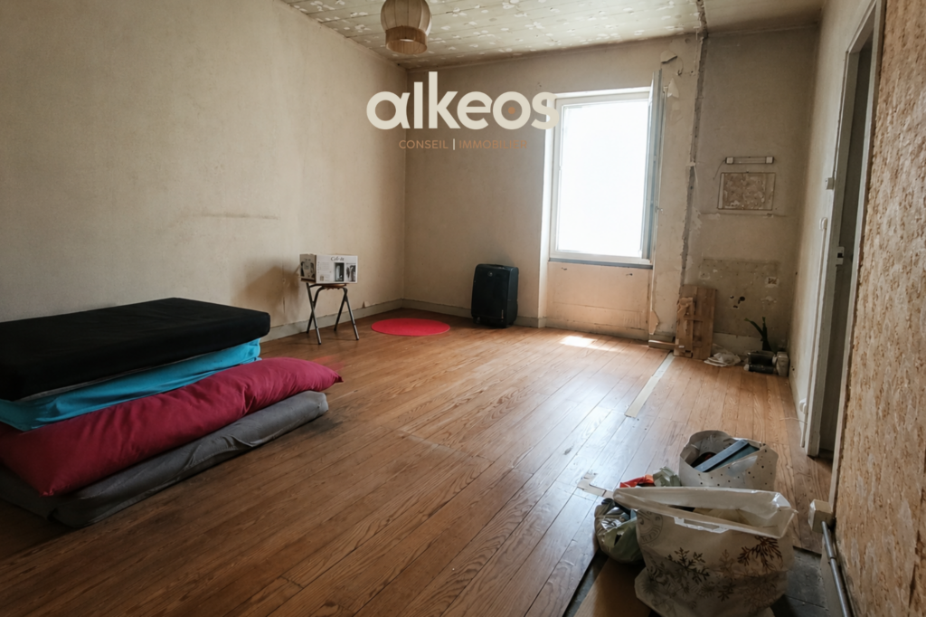 Maison de caractère avec ancienne boutique | 231 m2 | Grange