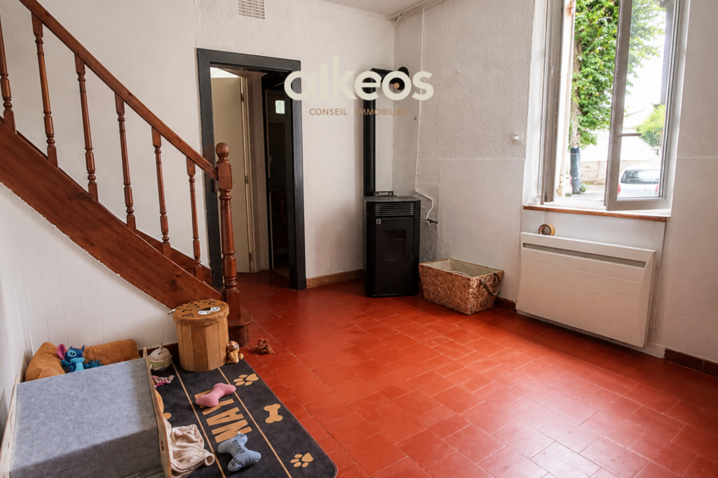 Maison de caractère avec ancienne boutique | 231 m2 | Grange