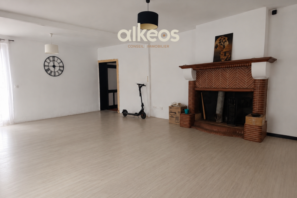 Maison de caractère avec ancienne boutique | 231 m2 | Grange