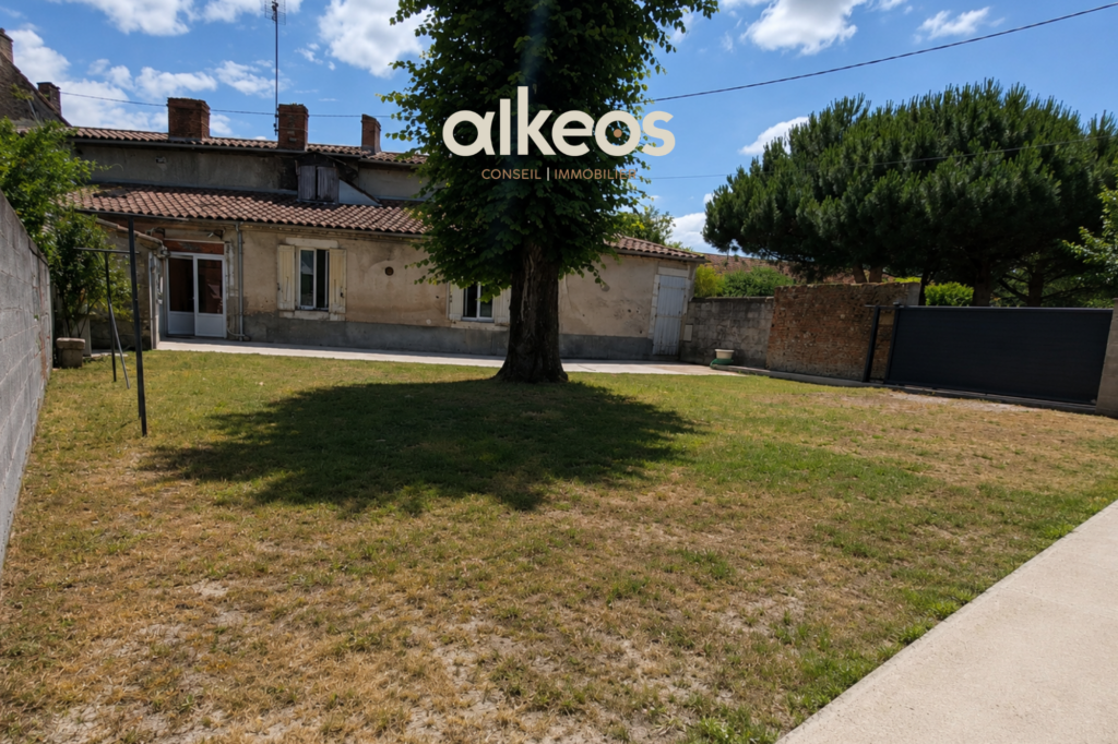 Maison de caractère avec ancienne boutique | 231 m2 | Grange
