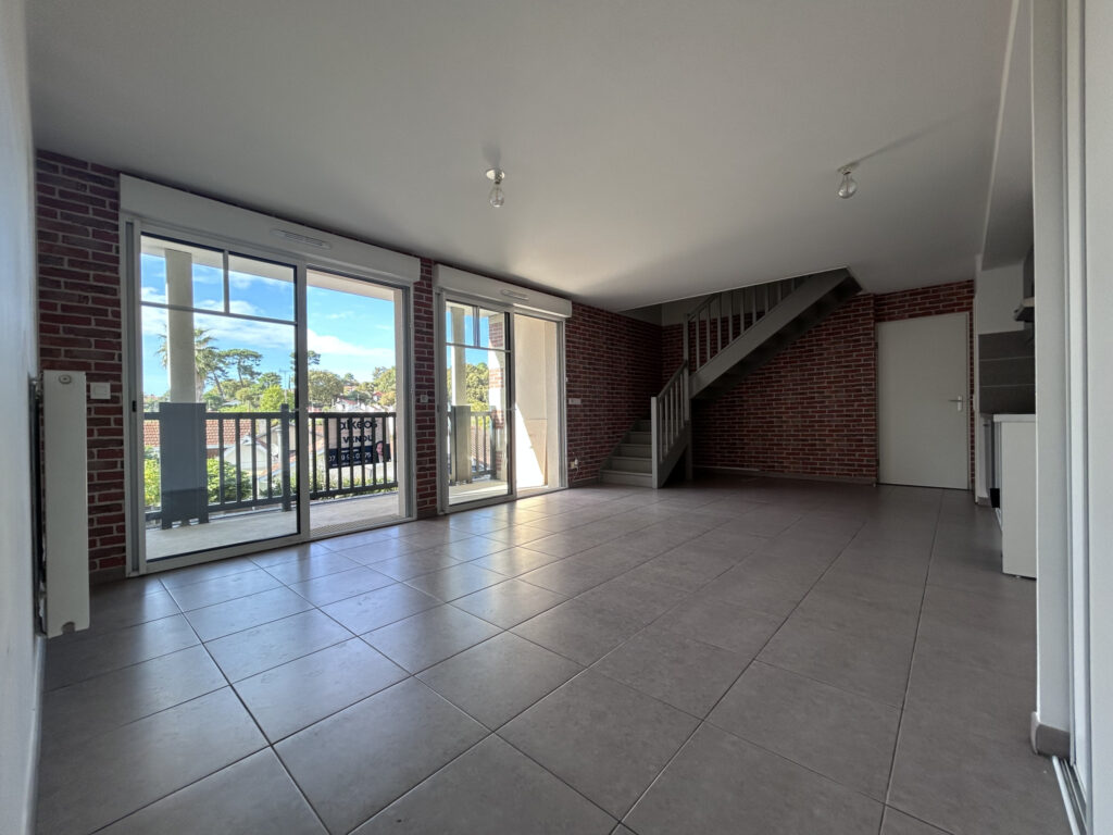 Arcachon, Aiguillon : un duplex de 3 chambres avec terrasse