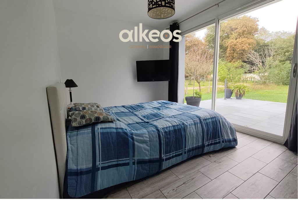 Maison avec jardin clos de 2495 m2